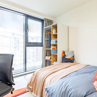 Premium En Suite - Image 1